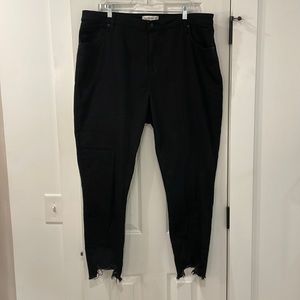 Abercrombie & Fitch Distressed Black Super Skinny Ankle High Rise